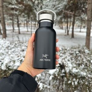 Arc'teryx Matte Black Insulated Bottle